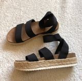 Target Platform Brown Sandals Photo 0