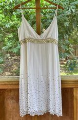 WDNY White And Gold 100% Silk Beaded Cocktail Dress Size 8. NEW Photo 0