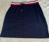 Women's Skirt Photo 0