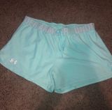 Under Armour Shorts Photo 0