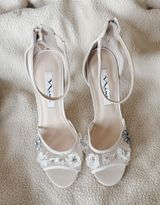 Nina New York Top Clarity Heel Photo 0