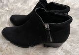 White Mountain Black Ankle Boots Photo 0