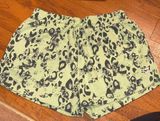 Gymshark NWOT leopard shorts Photo 0