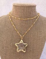 Gold Star Necklace Photo 0