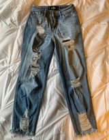 Hollister Mom Jeans Photo 0