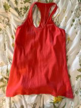 Lululemon Tank Photo 0