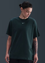 Nike Sportswear Essential Loose Fit Tee Photo 0