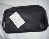 Lululemon Belt Bag Everywhere Photo 0