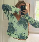 We The Free Sweater Photo 0