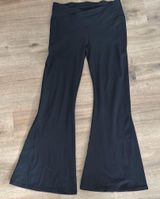 Black Fit And Flare Yoga Pants Photo 0