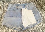 SheIn Denim Shorts Photo 0