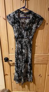 Black And White Floral Dress Size 7 Photo 0