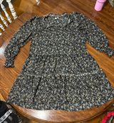 Max Studio Women’s Floral Dress. Size Medium Photo 0