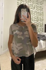 Hollister Camo Shirt Photo 0