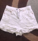 Signature 8 ON HOLD Photo 0