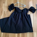 Black cold shoulder dress Photo 0