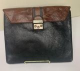 Fossil  genuine leather clutch. Like new condition! Photo 0