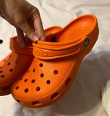 Crocs Orange Photo 0