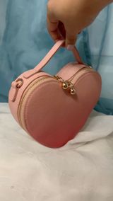 LC Lauren Conrad Lauren Conrad Heart Crossbody Bag Photo 0