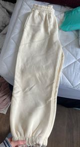 Boundless Loungewear Sweatpants Yellow Size L Photo 0