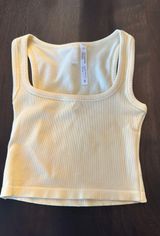 Yellow Tank  Photo 0