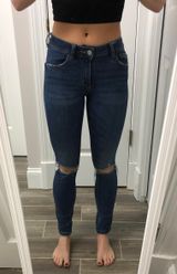 Garage Distressed Jeans Photo 0