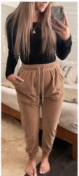 Bundle for Amanda Gray Photo 0