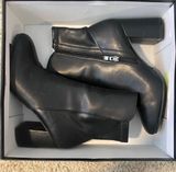 Short Black Booties Size 7.5 Photo 0
