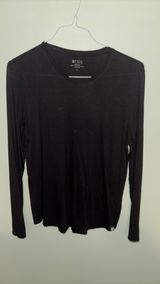 FIGS Long Seamless Sleeve Underscrub Photo 0