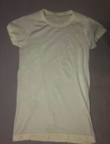Lululemon Active Shirt Photo 0