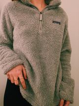 Patagonia Pull Over Photo 0