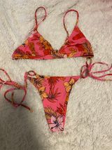 Kulani Kinis Swim set Photo 0