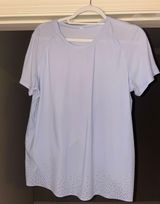 Lululemon top Photo 0