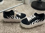 Nasty Gal Flame platform Sneakers Photo 0