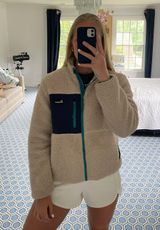 Fleece Jacket Photo 0