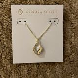 Kendra Scott Necklace Photo 0