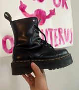 Dr. Martens Doc Martens Platform Photo 0