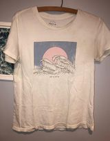 PacSun White T-Shirt Photo 0