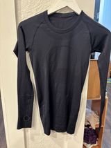 Lulumari Lululemon Swiftly Tech Long Sleeve Photo 0