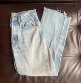 Womens Light Blue Jeans Photo 0