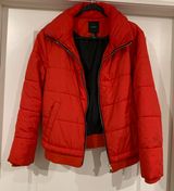 Forever 21 red puffer jacket Photo 0