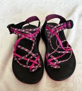 Chacos Pink Photo 0