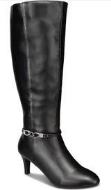 Karen Scott Black Boots Photo 0
