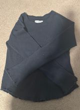 Long-sleeve Top Photo 0