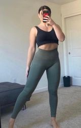 Boutique Seamless Workout Leggings  Photo 0