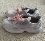 Adidas Falcon Sneakers Photo 0