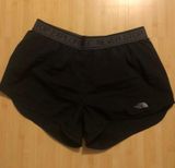 The North Face Exercise Shorts Photo 0