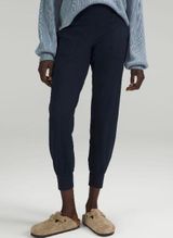 Align High-Rise Jogger Full Length In True Navy Photo 0