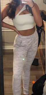 Alphalete Joggers Photo 0