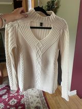 AQUA Cashmere Beige Sweater Photo 0